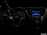  Centered wide dash shot photo